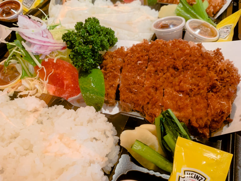 とんかつマンジェ