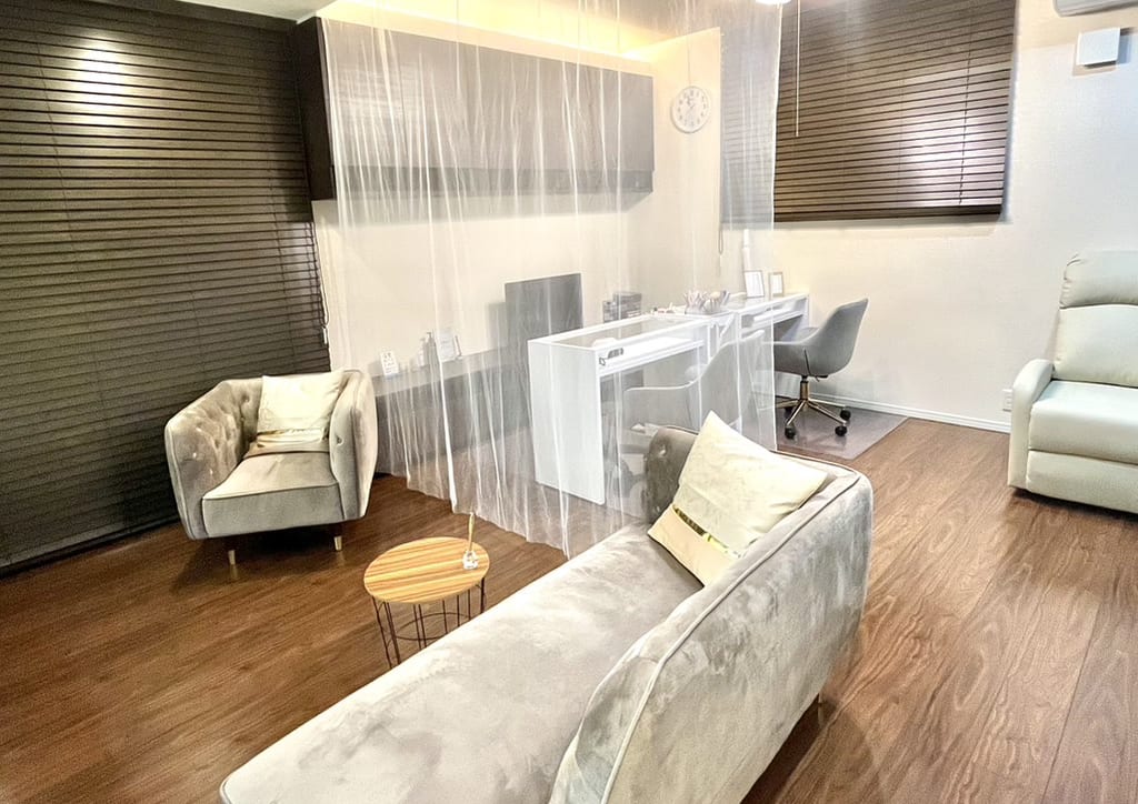 エステサロン「パレス」