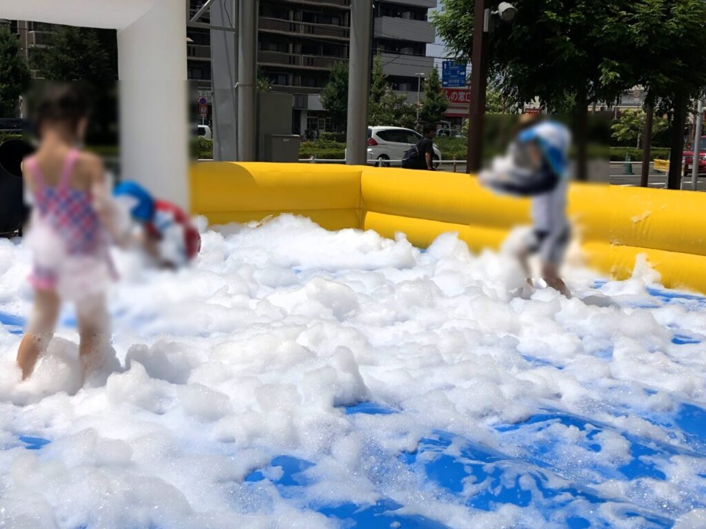 ウォーターバブルパークinアリオ八尾