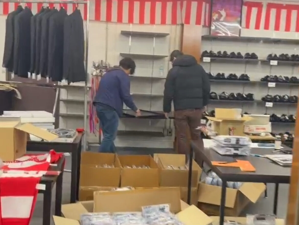 GOLD SUIT（ゴールドスーツ）八尾店オープン