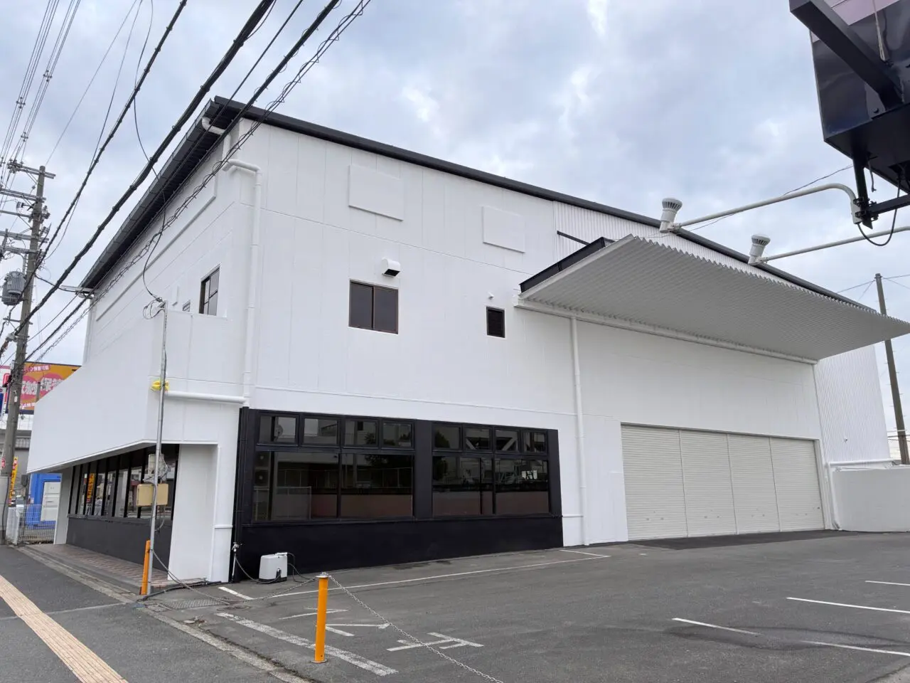 神座高美町にオープン